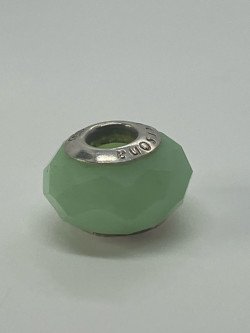 Persona 925 Light Green Facetted Glass Charm Bead